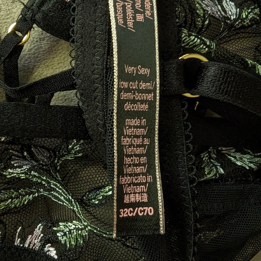 Victoria's Secret 32C Very Sexy Lace-Up Open Cut Demi Floral Embroidery Bra 111 - Picture 10 of 10